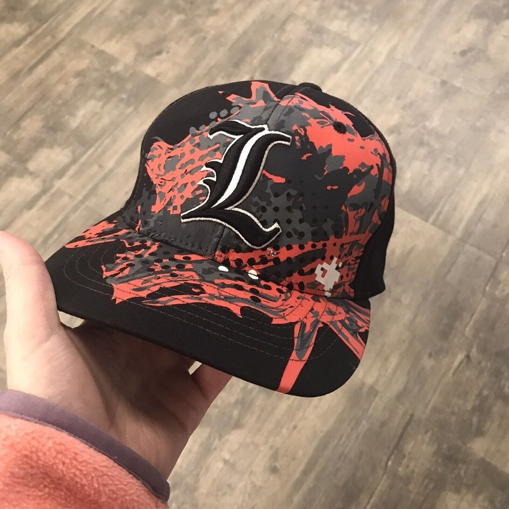 FRTYSVN By Twins '47 Louisville Cardinals Hat Cap Fitted Large/XL Flex Fit
